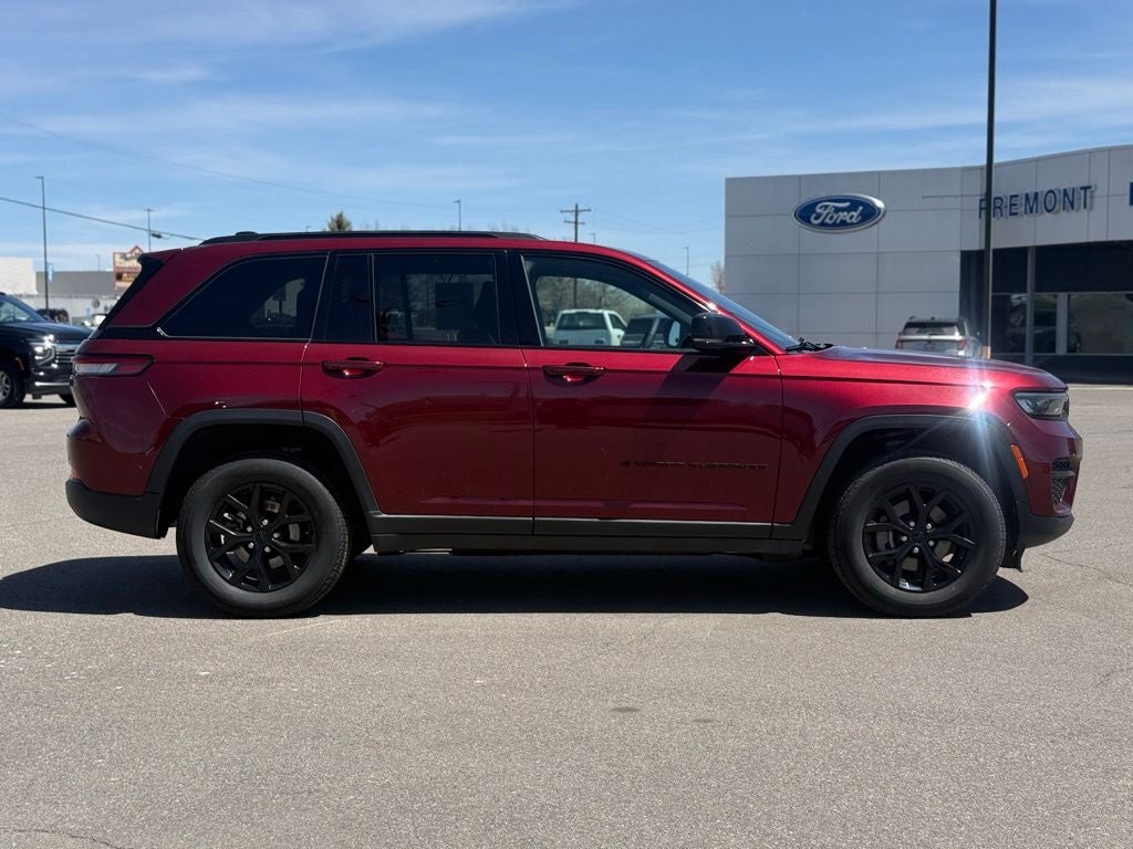 2025 Jeep Grand Cherokee Altitude