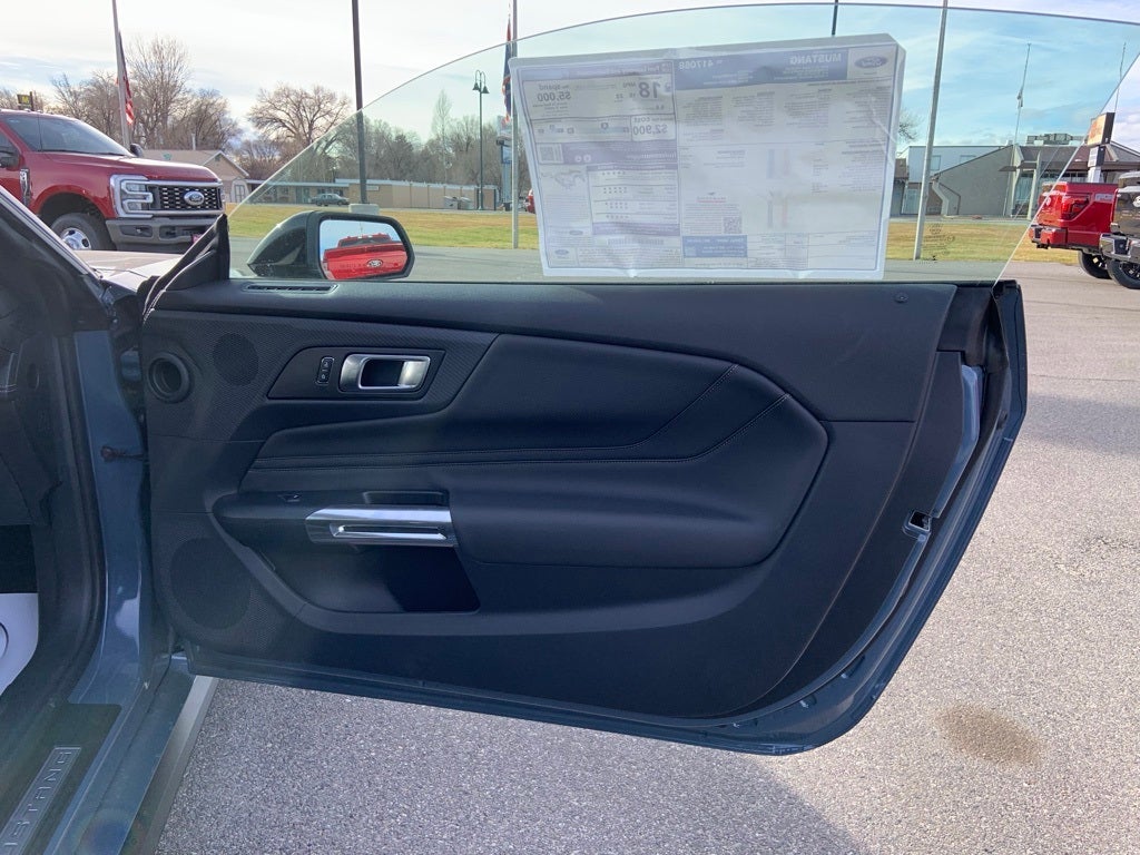 2025 Ford Mustang GT Premium