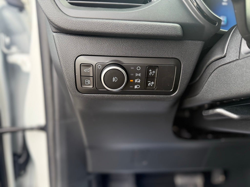 2026 Ford Escape Hybrid ST-Line Select AWD