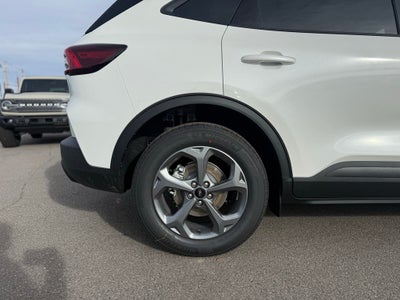 2026 Ford Escape Hybrid ST-Line Select AWD