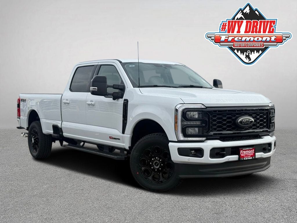 2026 Ford F-350SD Lariat Black Appearance Pkg