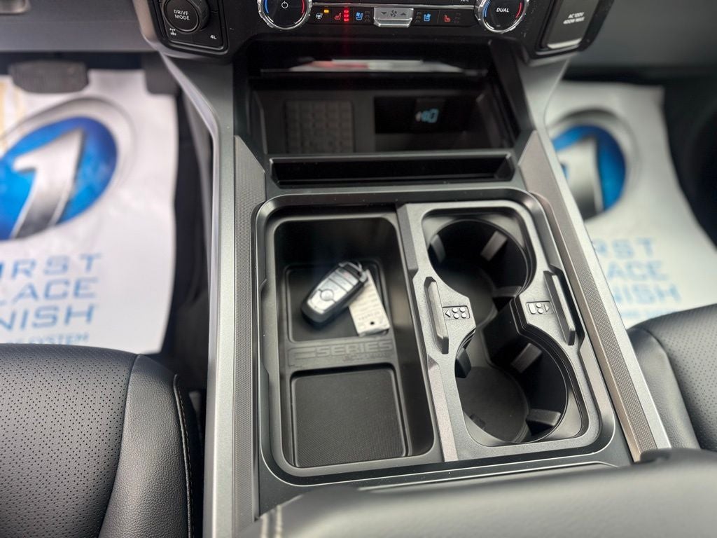 2026 Ford F-350SD Lariat Black Appearance Pkg