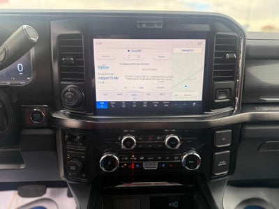 2026 Ford F-350SD Lariat Black Appearance Pkg