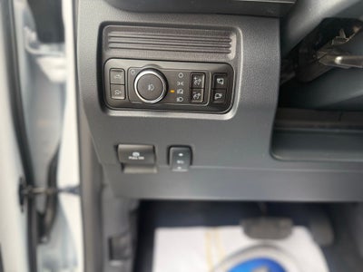 2026 Ford F-350SD Lariat Black Appearance Pkg