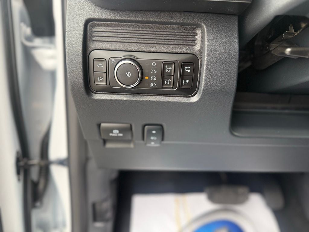 2026 Ford F-350SD Lariat Black Appearance Pkg