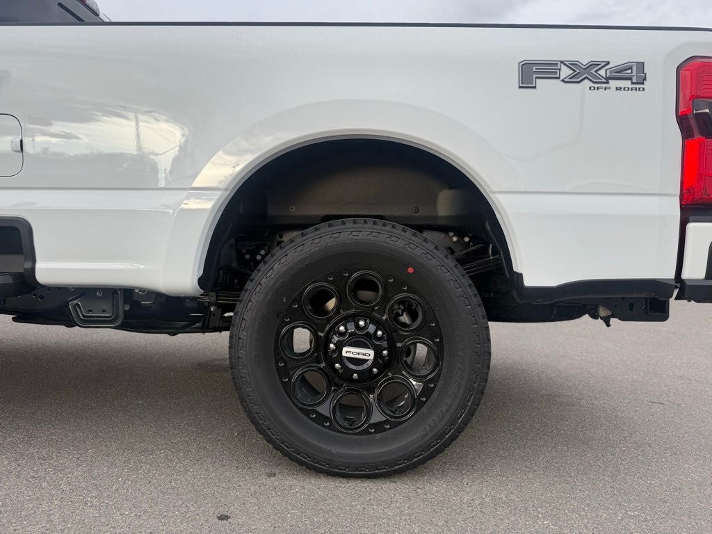 2026 Ford F-350SD Lariat Black Appearance Pkg