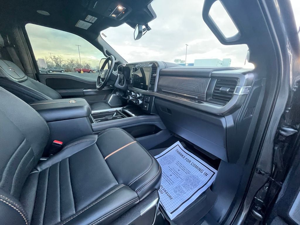 2023 Ford F-350SD Platinum