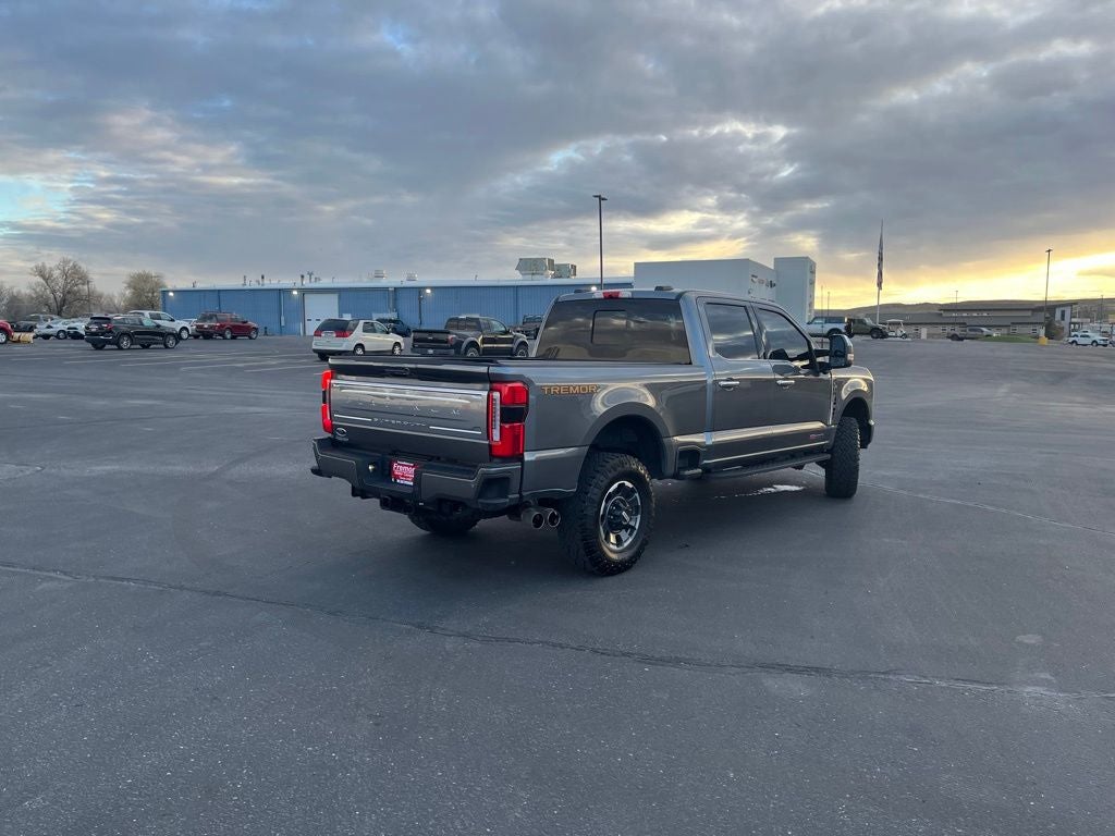 2023 Ford F-350SD Platinum