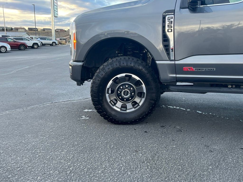 2023 Ford F-350SD Platinum