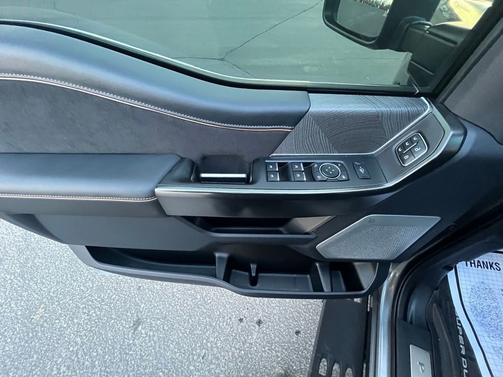 2023 Ford F-350SD Platinum