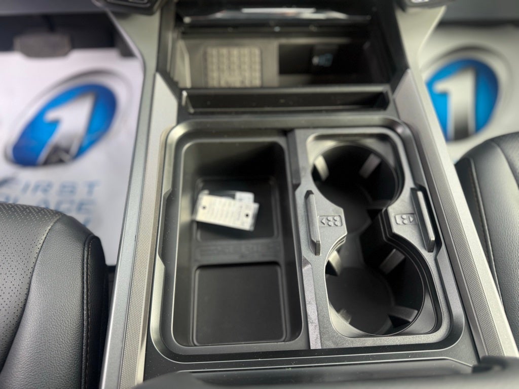 2026 Ford F-350SD Lariat Black Appearance Pkg