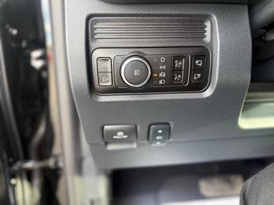 2026 Ford F-350SD Lariat Black Appearance Pkg