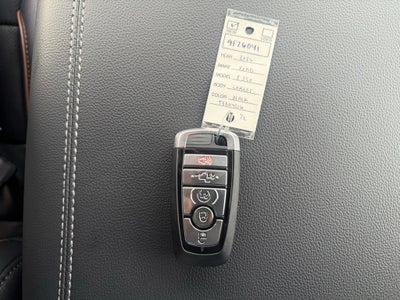 2026 Ford F-350SD Lariat Black Appearance Pkg