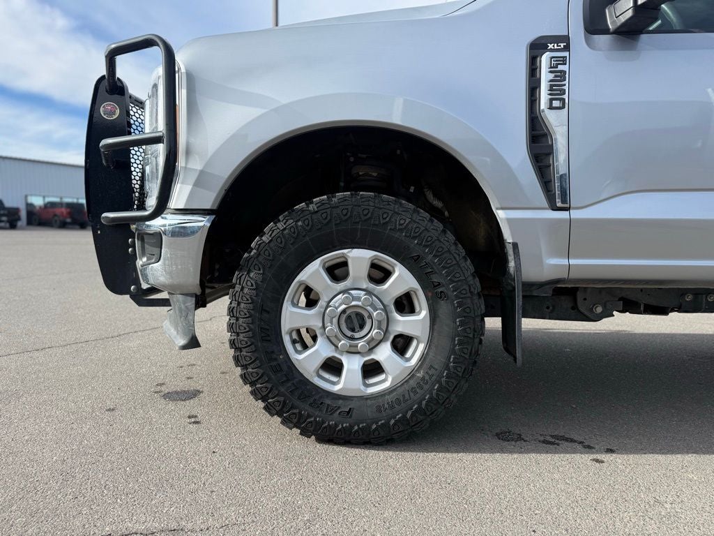 2023 Ford F-350SD XLT