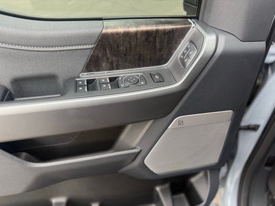 2026 Ford F-350SD Lariat Black Appearance Pkg