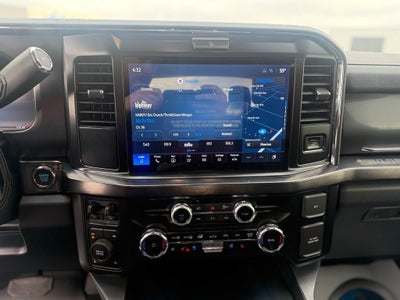 2026 Ford F-350SD Lariat Black Appearance Pkg