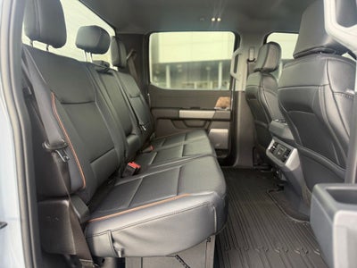 2026 Ford F-350SD Lariat Black Appearance Pkg