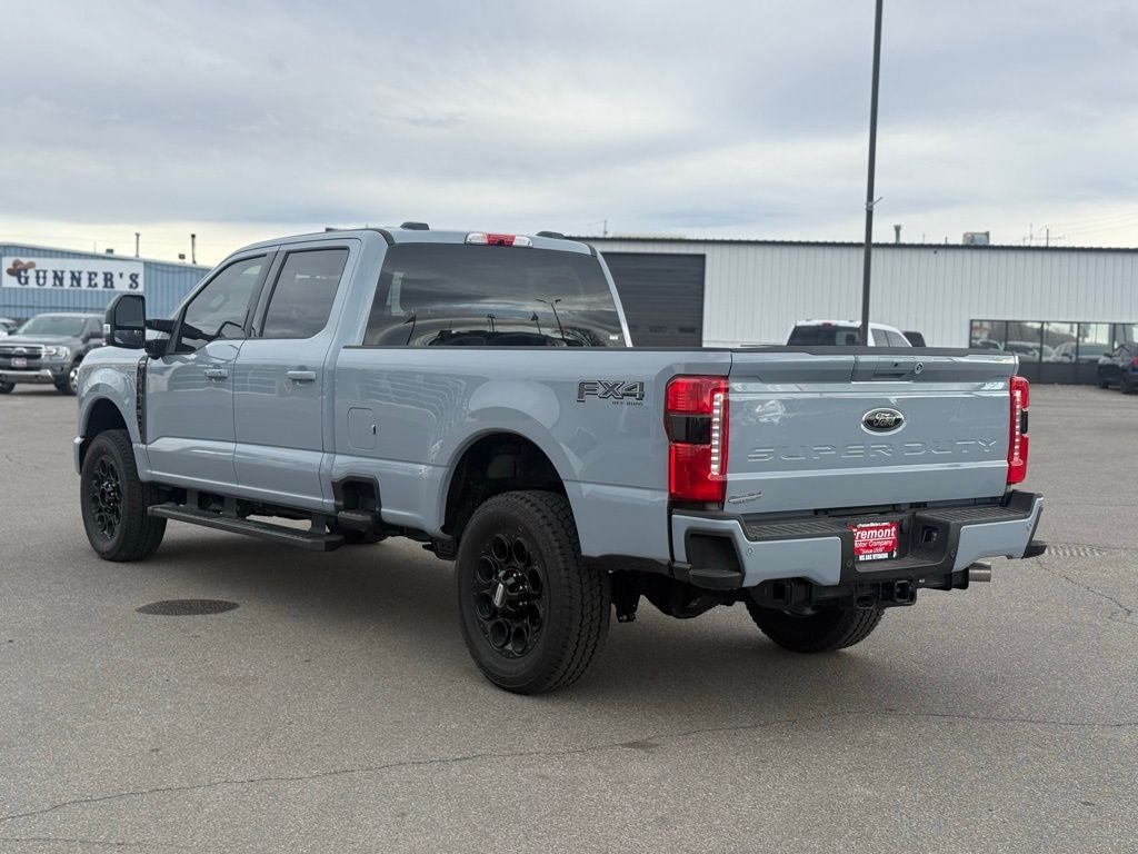 2026 Ford F-350SD Lariat Black Appearance Pkg