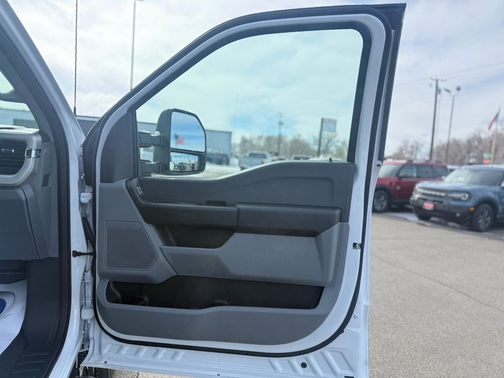 2026 Ford F-350SD XL DRW