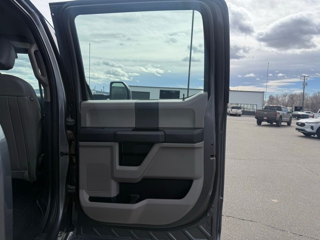 2022 Ford F-350SD XL DRW