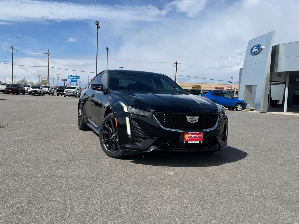 2023 Cadillac CT5 Sport
