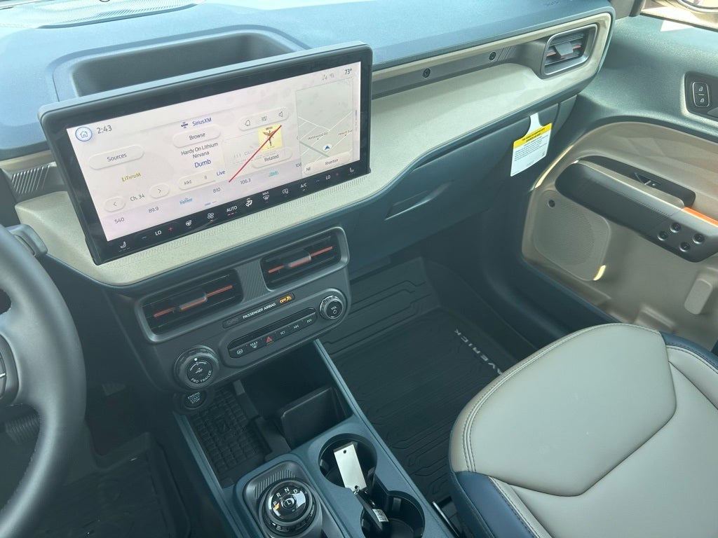 2025 Ford Maverick Lariat AWD