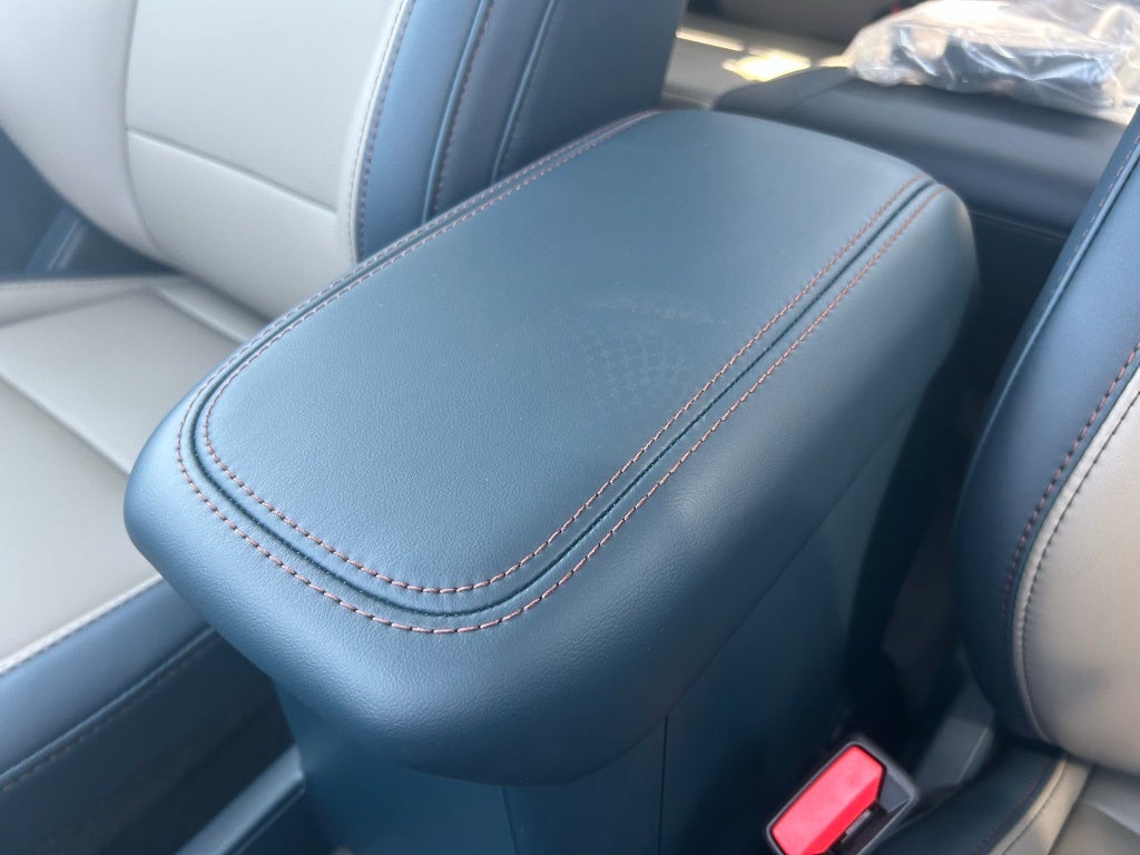 2025 Ford Maverick Lariat AWD