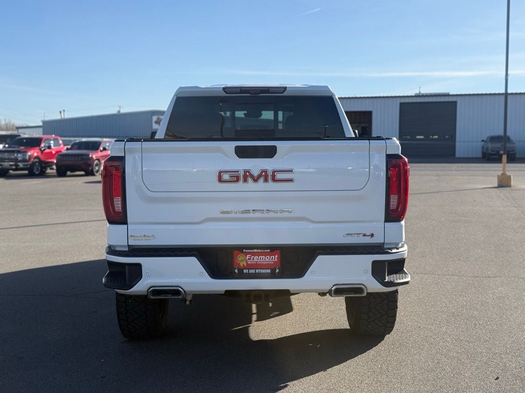 2022 GMC Sierra 1500 AT4