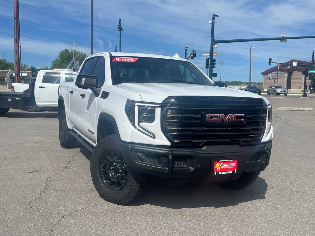 2023 GMC Sierra 1500 AT4X