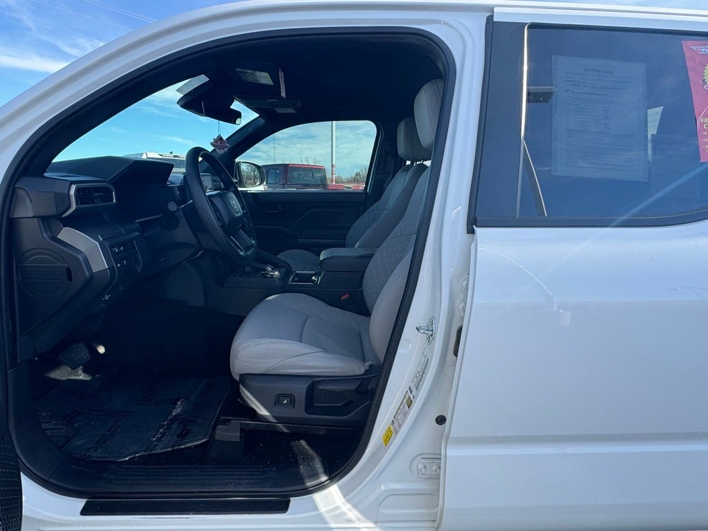 2024 Toyota Tacoma SR5