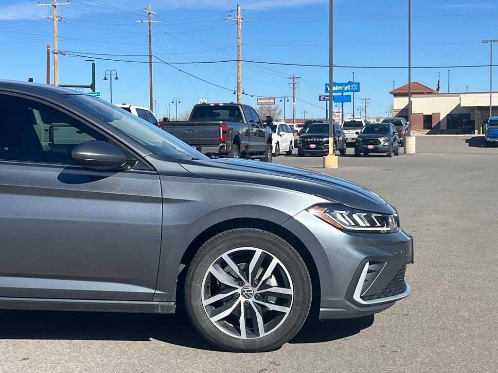 2025 Volkswagen Jetta 1.5T SE