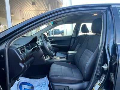 2017 Toyota Camry LE