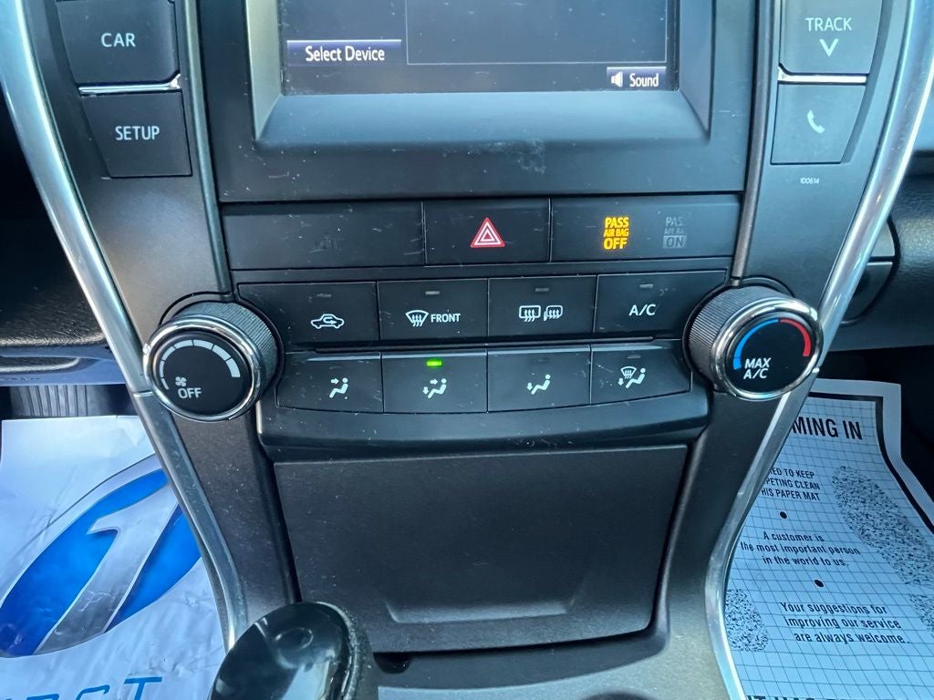 2017 Toyota Camry LE