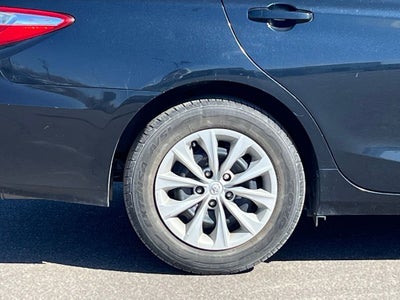 2017 Toyota Camry LE