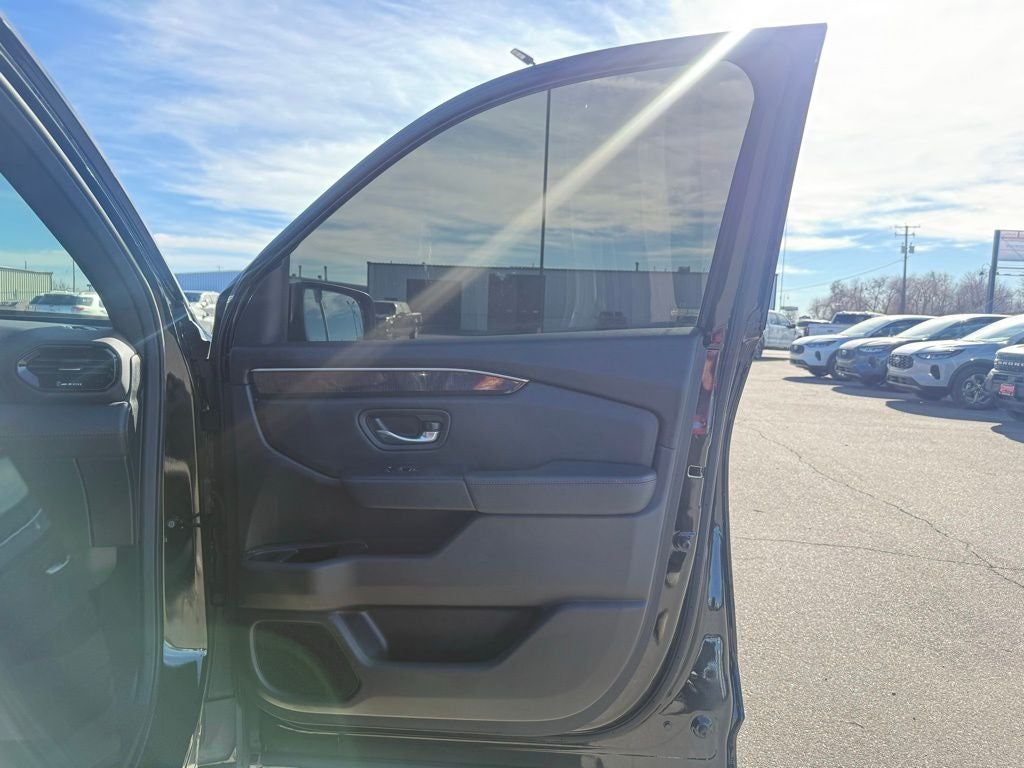 2025 Honda Pilot Black Edition