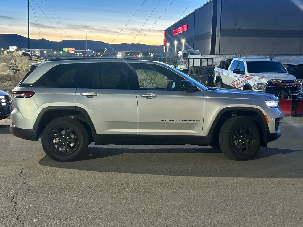 2025 Jeep Grand Cherokee Altitude X