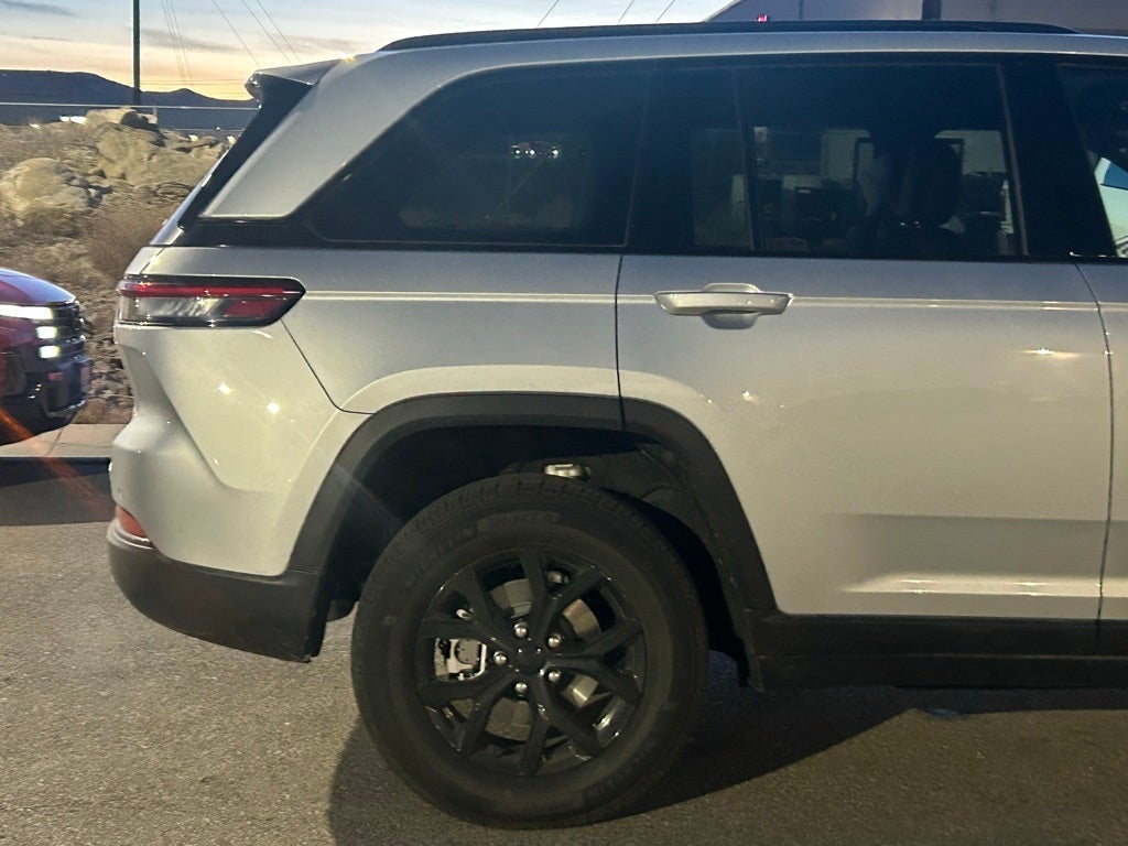 2025 Jeep Grand Cherokee Altitude X