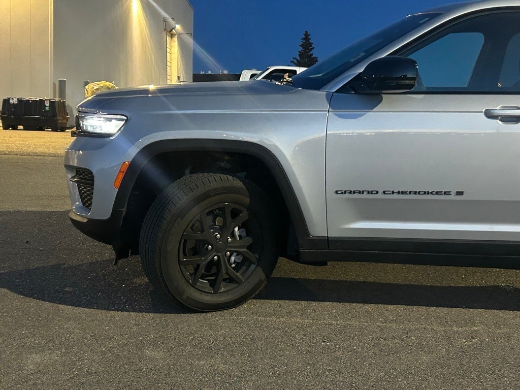 2025 Jeep Grand Cherokee Altitude X