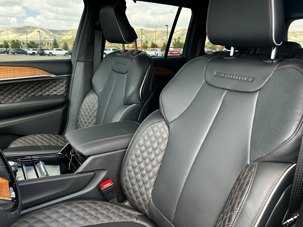 2025 Jeep Grand Cherokee Summit