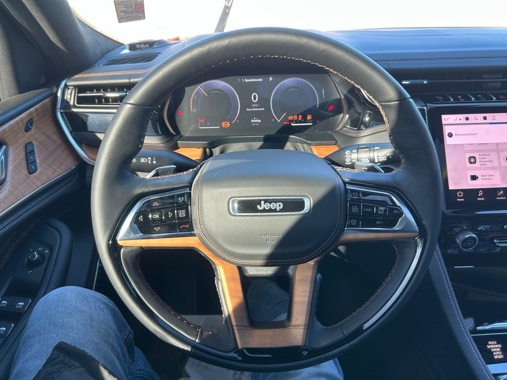 2025 Jeep Grand Cherokee Summit