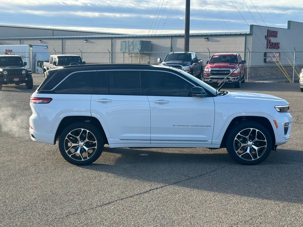 2025 Jeep Grand Cherokee Summit