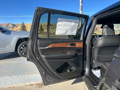 2025 Jeep Grand Cherokee L Summit