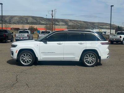 2022 Jeep Grand Cherokee Summit 4xe