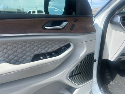 2022 Jeep Grand Cherokee Summit 4xe