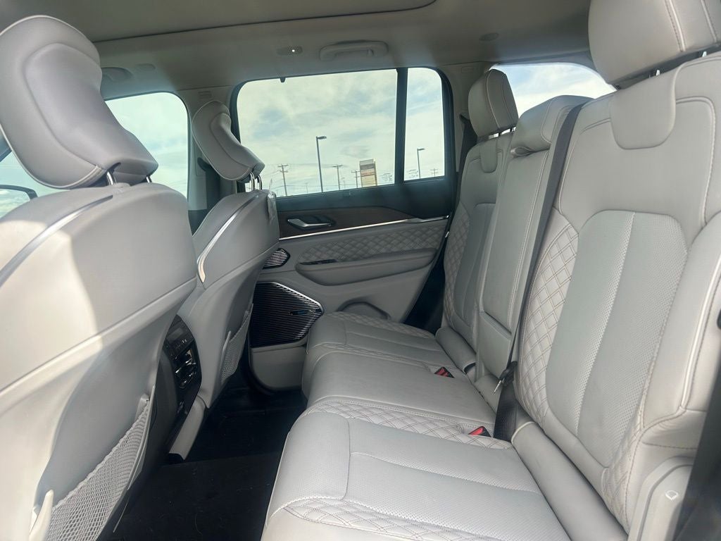 2022 Jeep Grand Cherokee Summit 4xe