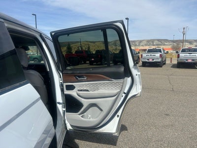 2022 Jeep Grand Cherokee Summit 4xe