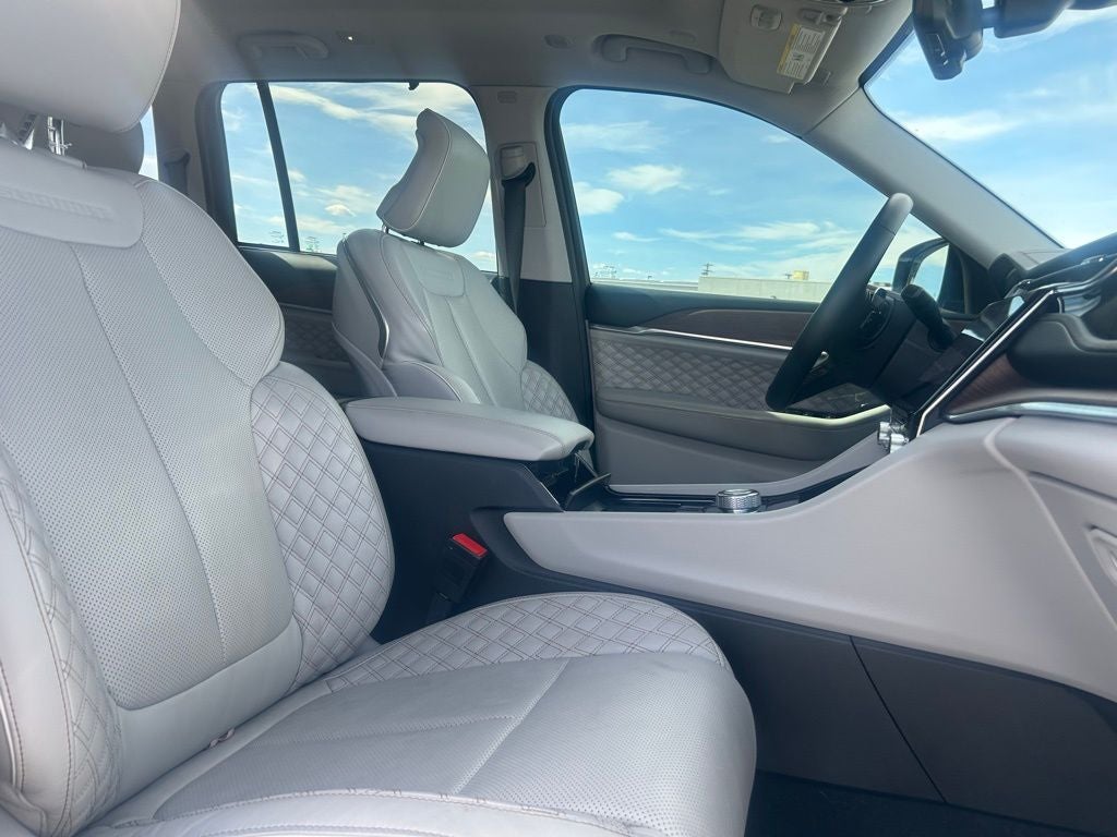 2022 Jeep Grand Cherokee Summit 4xe