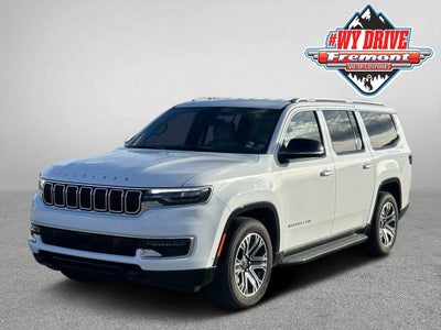 2025 Jeep Wagoneer Base