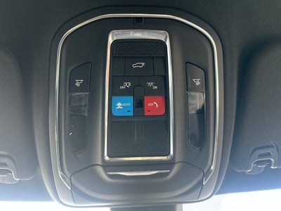 2025 Jeep Wagoneer Base