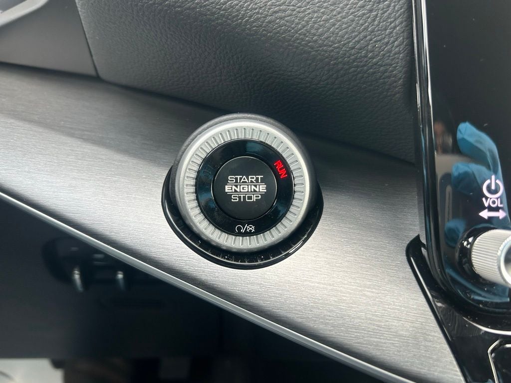 2026 Jeep Grand Wagoneer 4x4